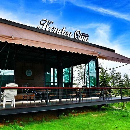 Kondee Cino Cafe & Glamping Hotel Khao Kho Bagian luar foto