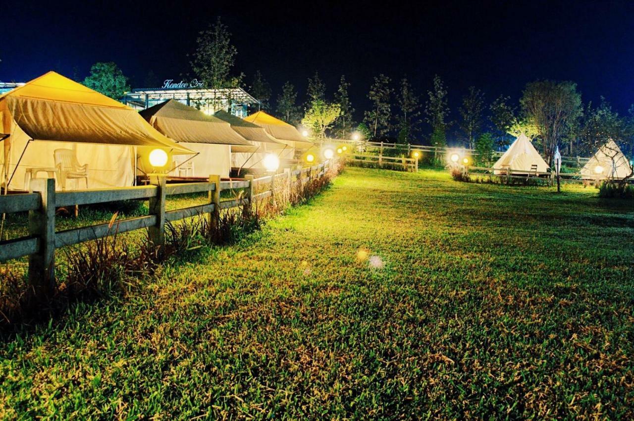 Kondee Cino Cafe & Glamping Hotel Khao Kho Bagian luar foto